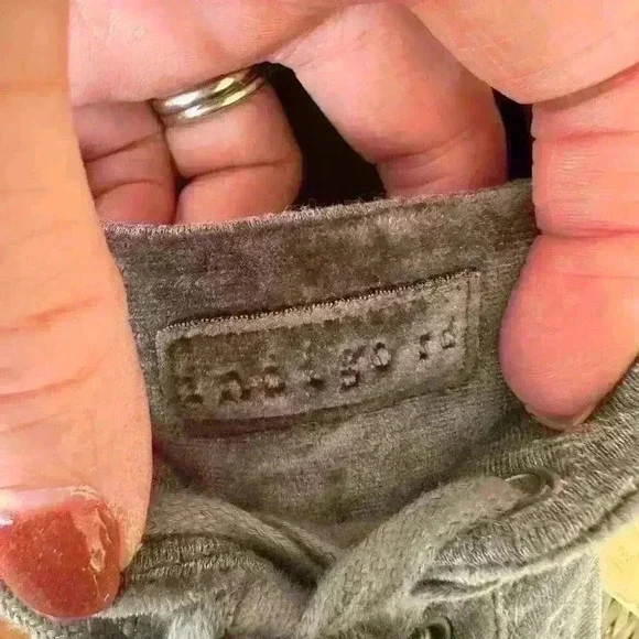 Indigo Rd. Velvet/suede sneakers. Size 9.5 charcoal gray - Picture 8 of 9